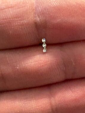 Nose Ring- 20 G Stainless Steel Cz 3 Stones Nose Stud Ring nwt